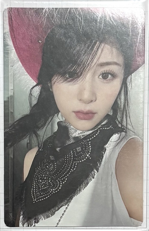 LE SSERAFIM｜UNFORGIVEN vol. 2 專卡