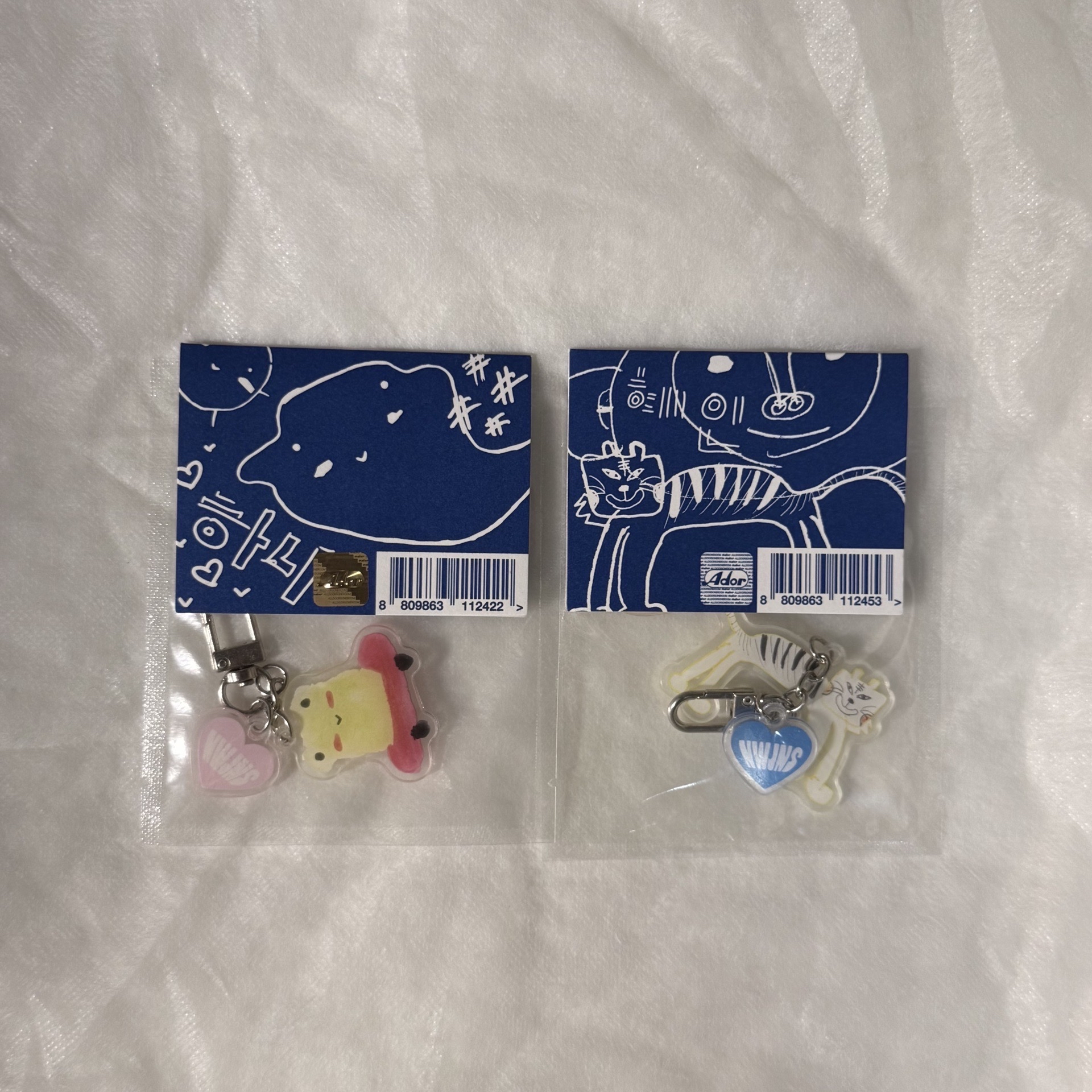 Hanni + Hyein 出道鑰匙圈未拆