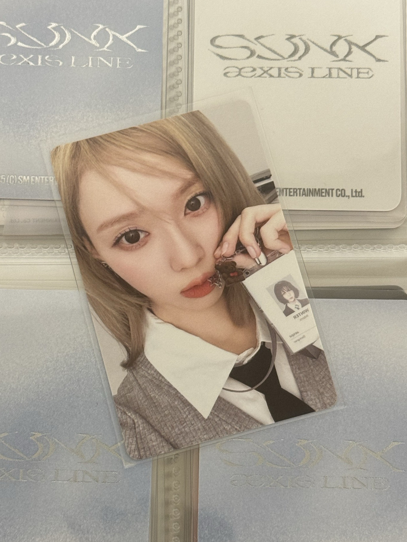 2025年曆 固配冬