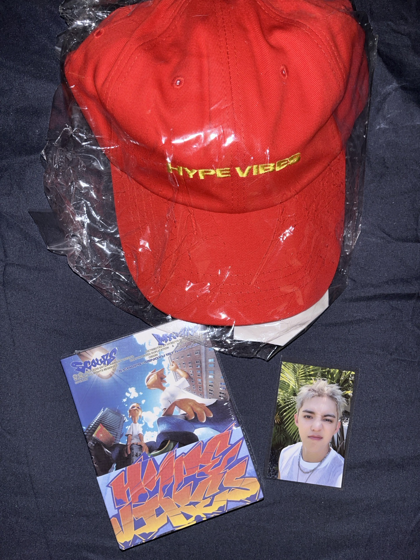 CxM快閃店（紅帽送喆滿額卡）