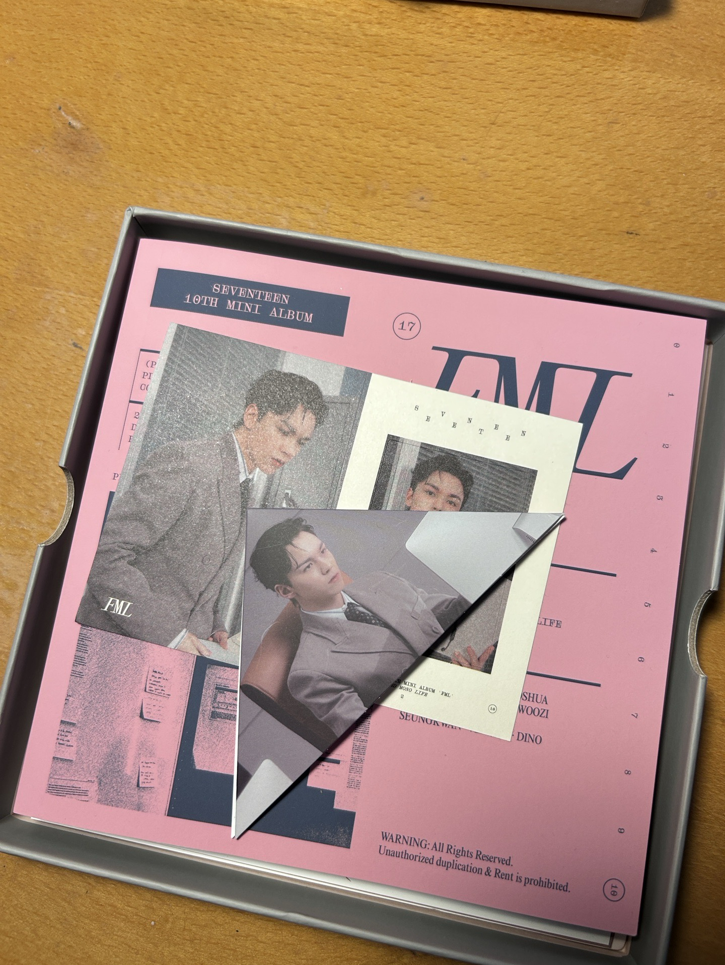 基本上除了小卡之外的東西都在