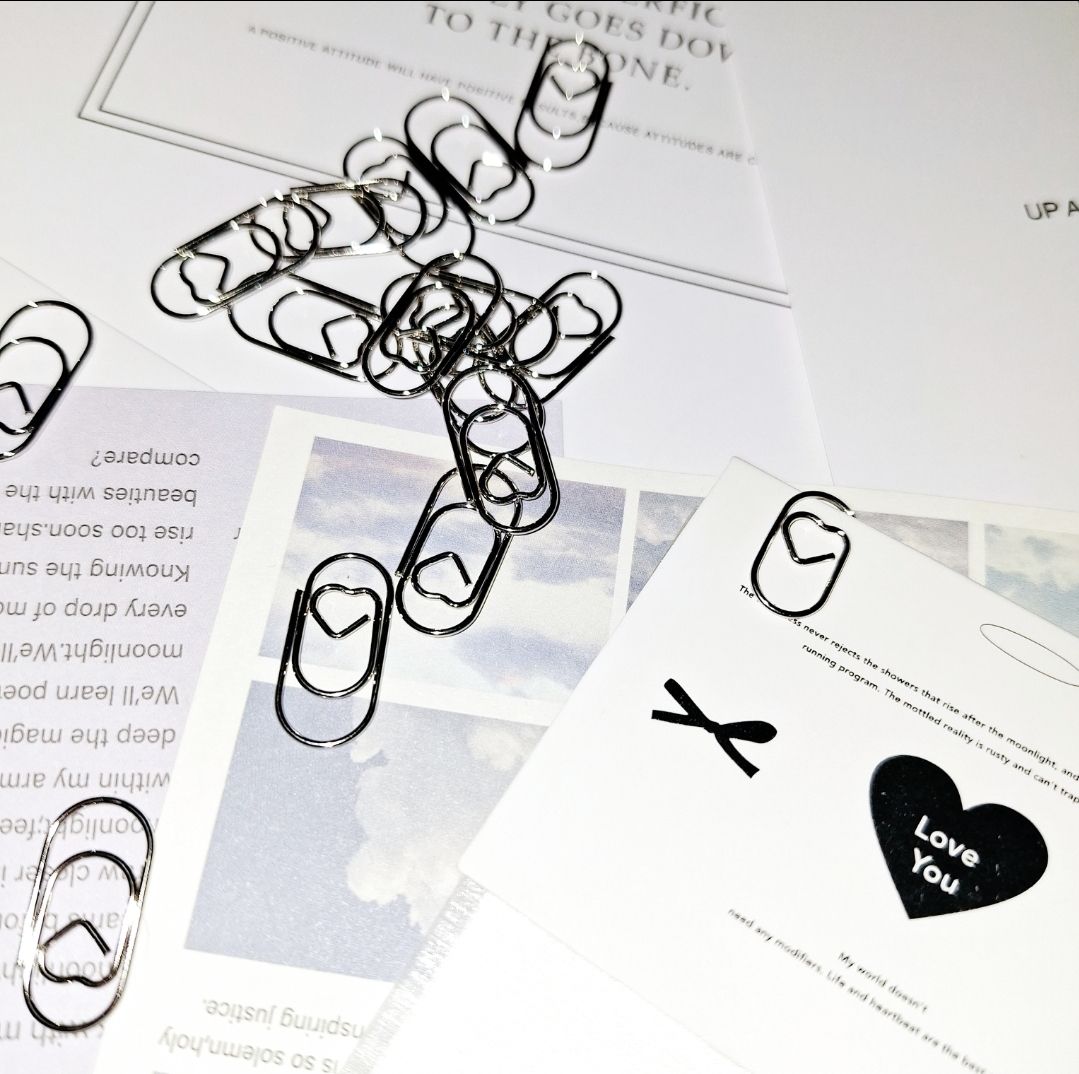 ​⑅ 迴紋針/🩵1份10個12$🩵ins風愛心回形針高顏值網感出卡打包裝飾固定銀色平價簡約迴紋針