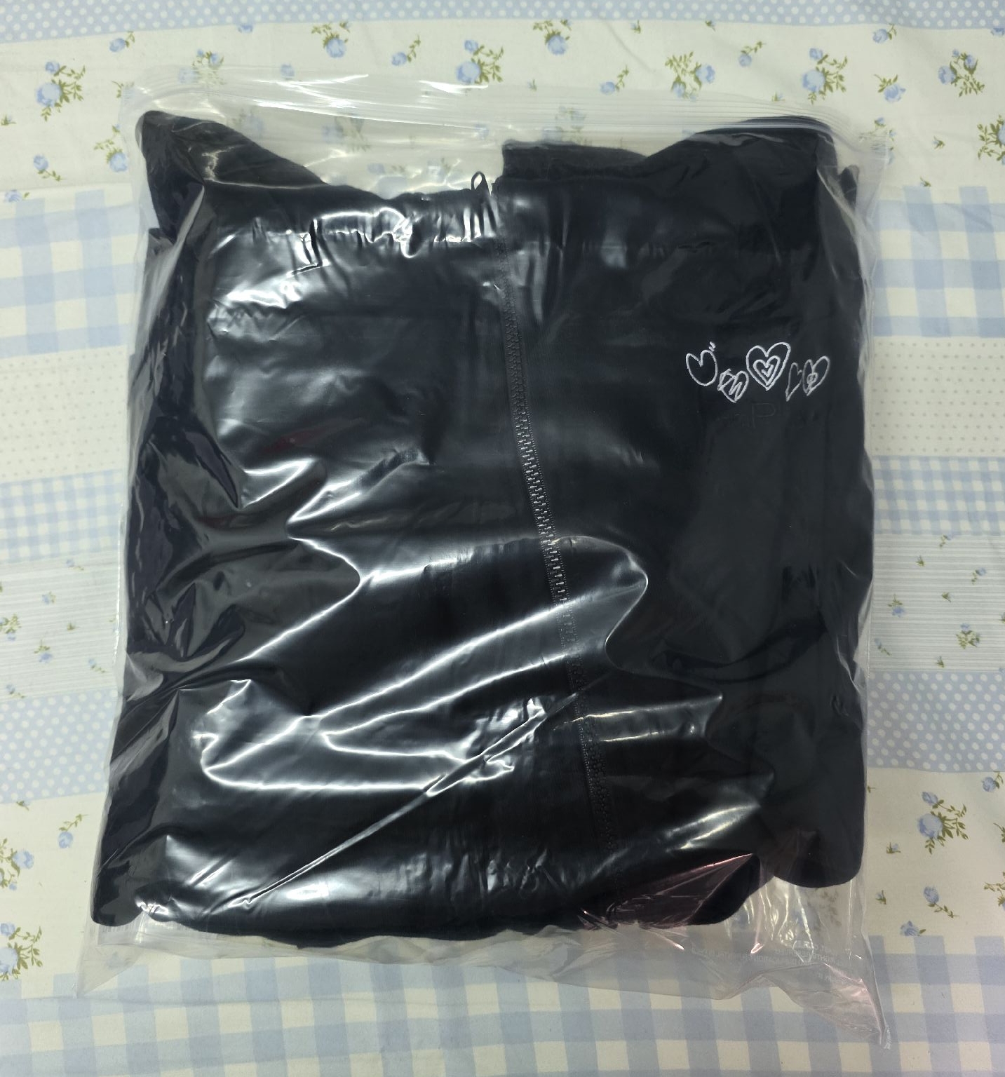 TEAM PLAVE 外套|愛心款拉鍊連帽外 套|L碼