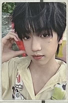 張桂源奔二比心