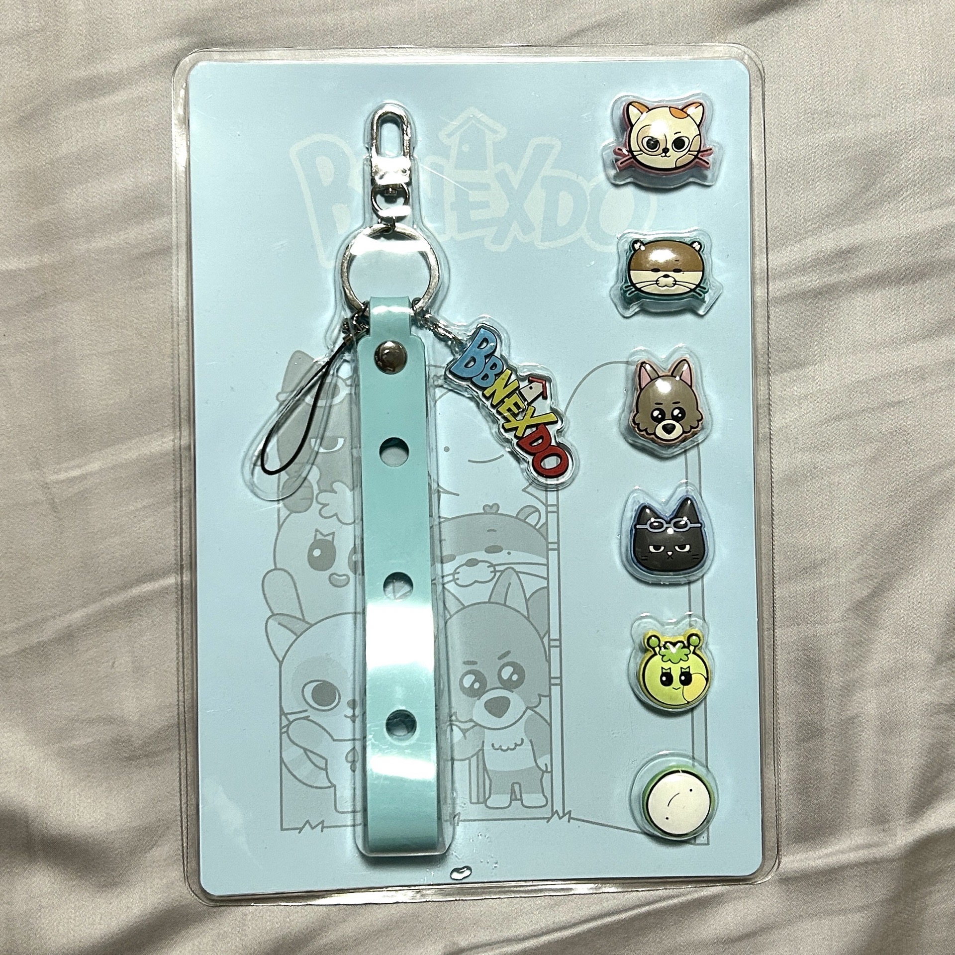 BOYNEXTDOOR BBNEXDO 鑰匙圈吊飾 手燈吊飾