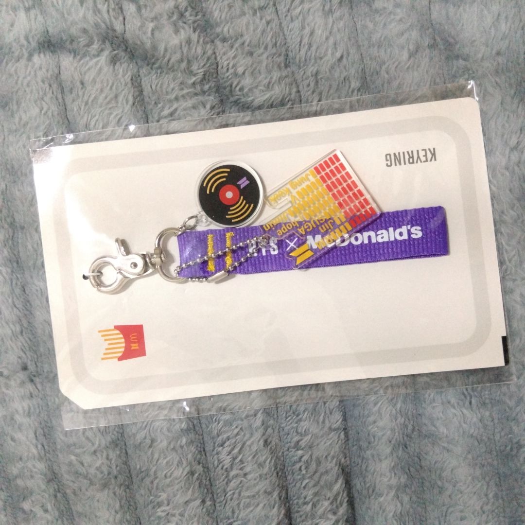 全新BTS X McDonald's  日本聯名鑰匙圈