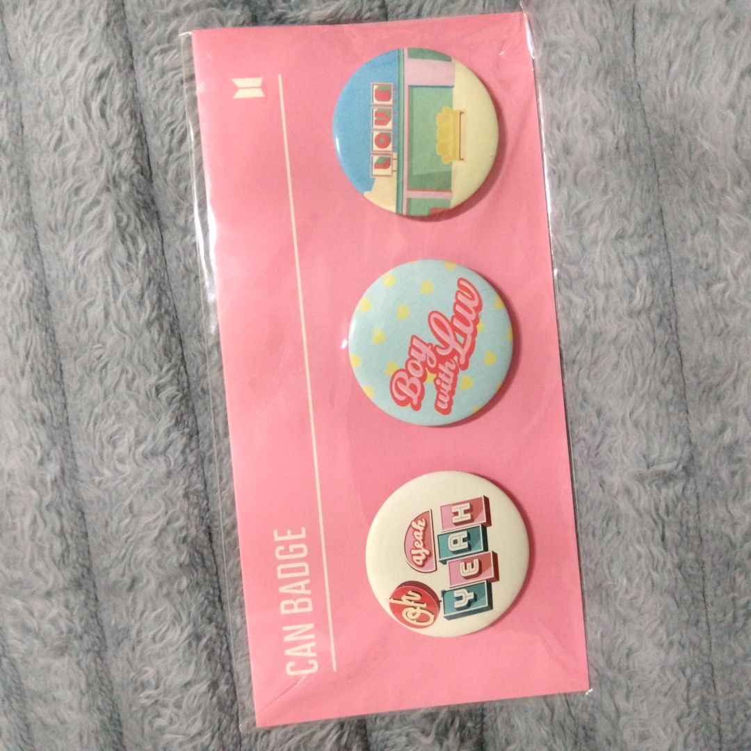 🧡boy with love 胸章組 全新三個一組