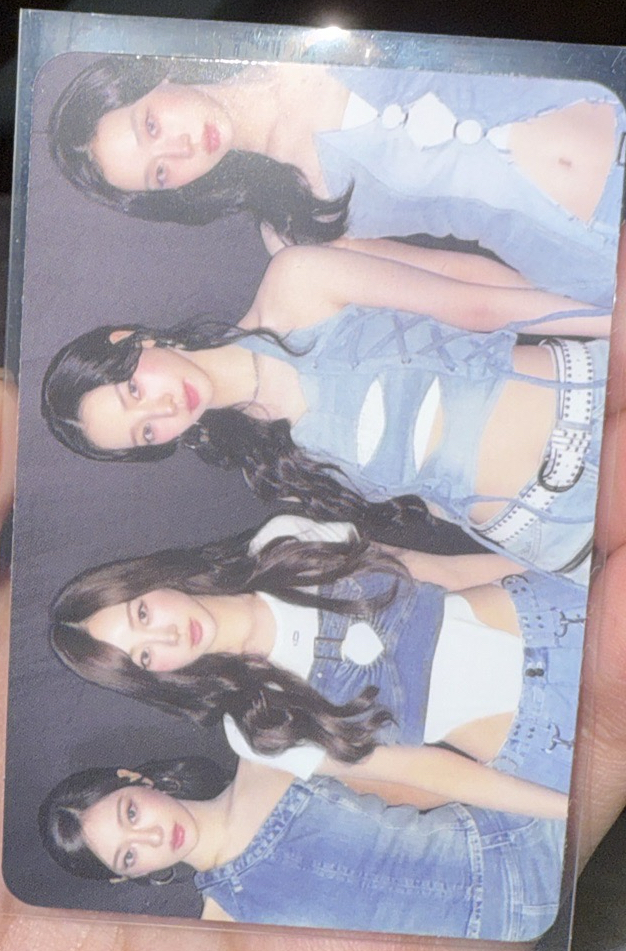 RM Smini團卡（有廠損）