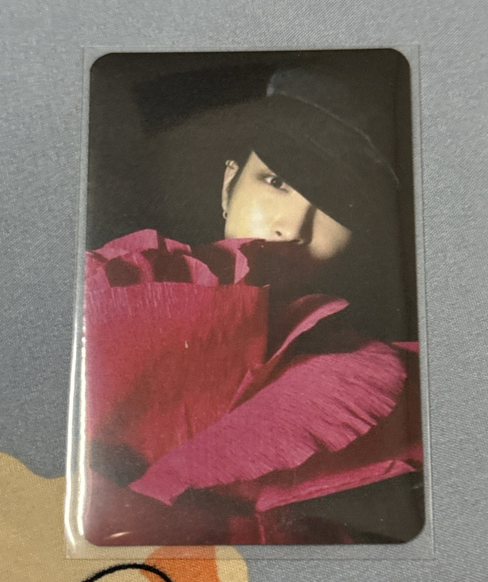 GOLDEN HOUR :  Part.3 In Your Fantasy sw Limited 特典卡 