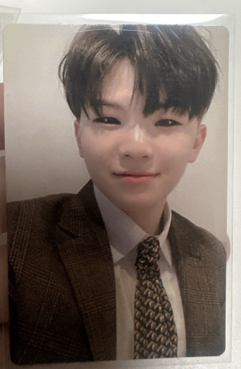 知勳 正規三 專卡