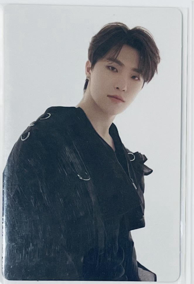 FOLLOW AGAIN 卡包卡