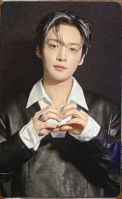 旻 KARMA hmv C版 LD