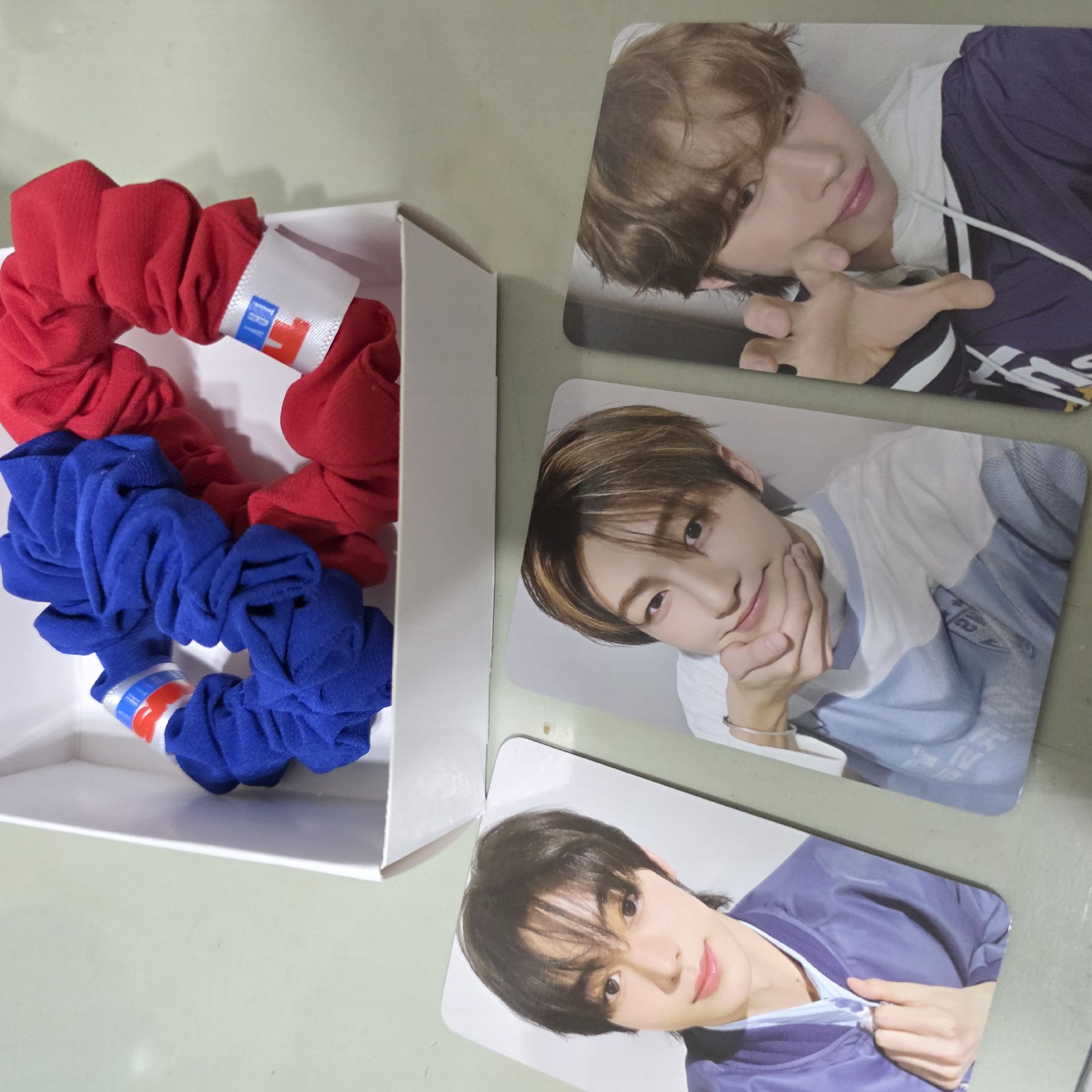 TWS Try With Us快閃店髮圈&小卡