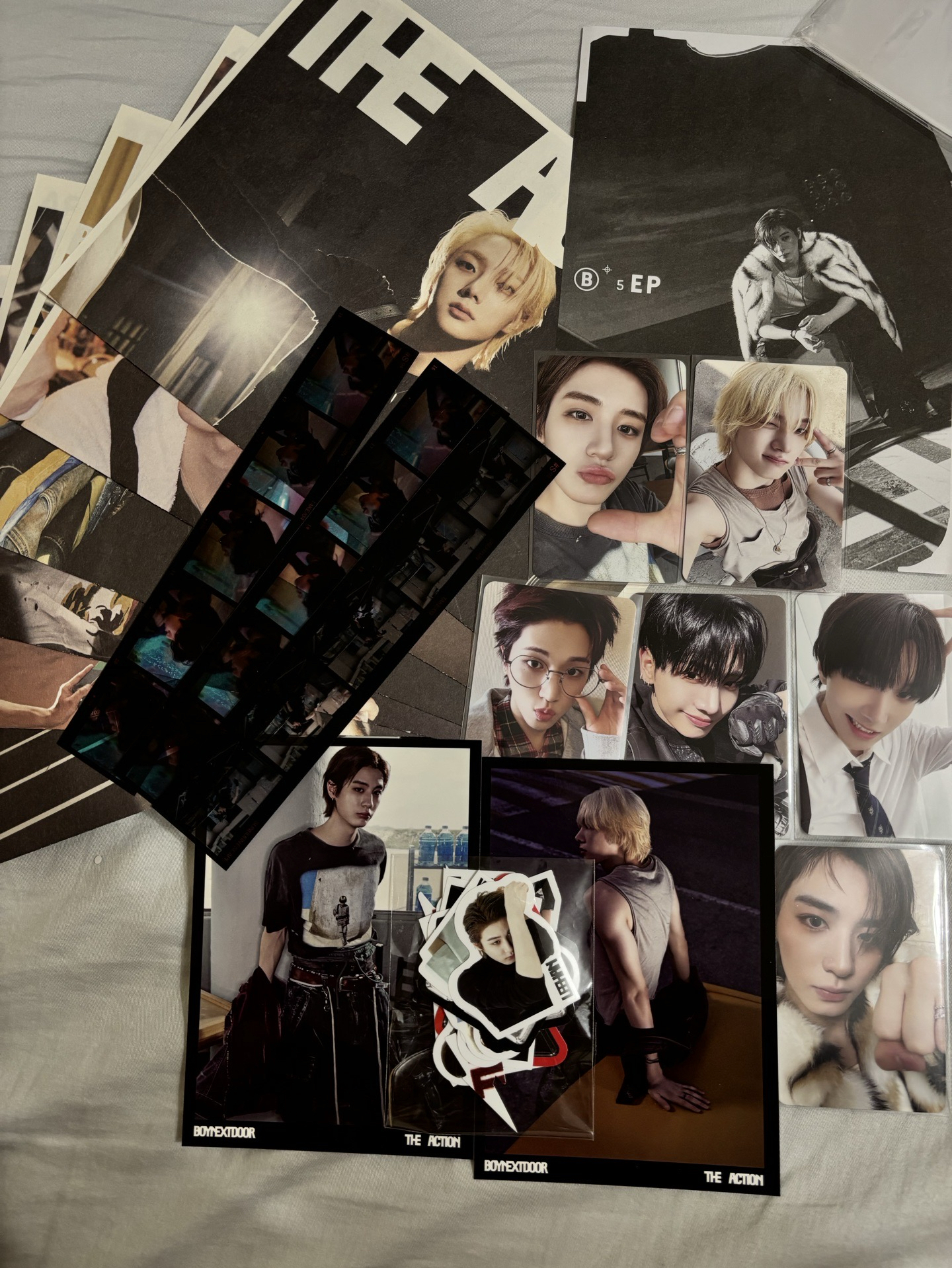 迷五PB大海報一套（成員各一張）