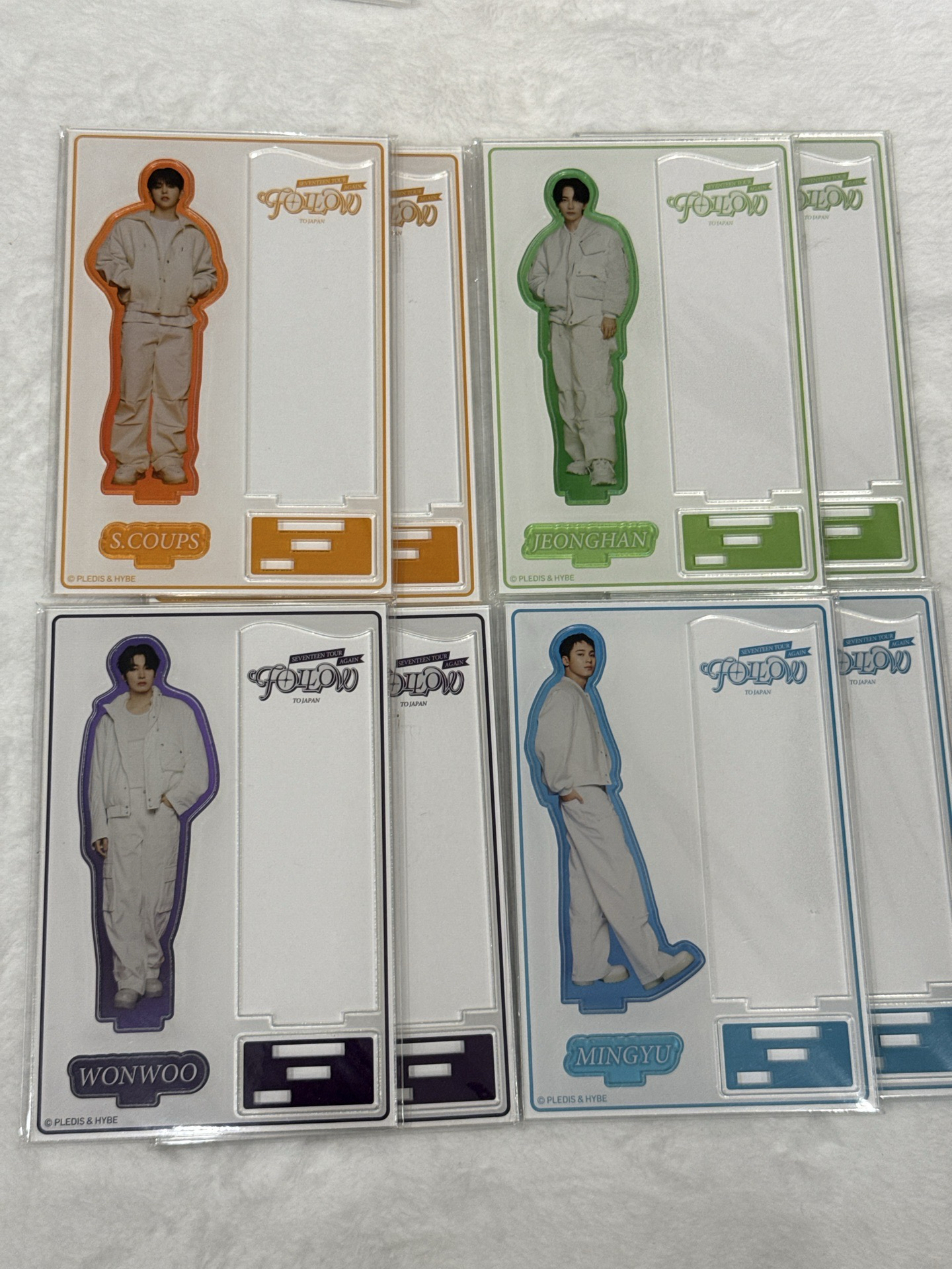 Follow again壓克力立牌