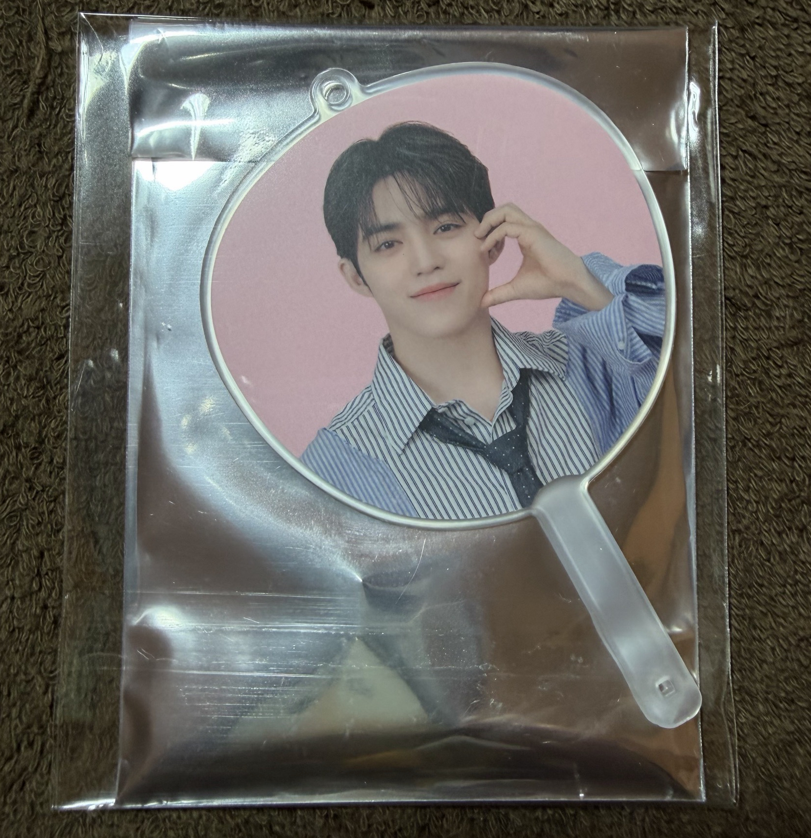 勝哲(喆) Holiday 小扇 比心款