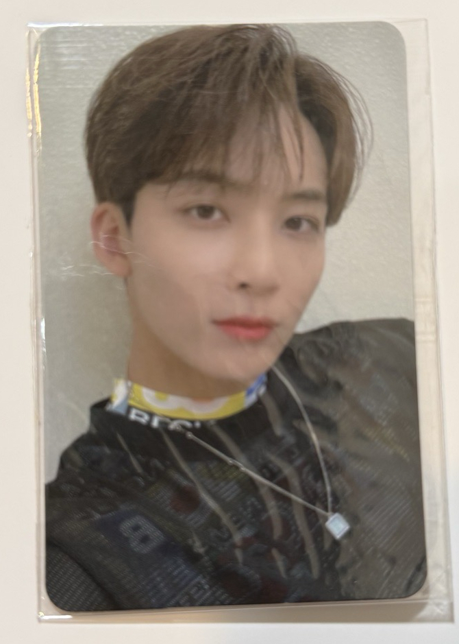 7th Mini Album一直娛特典卡