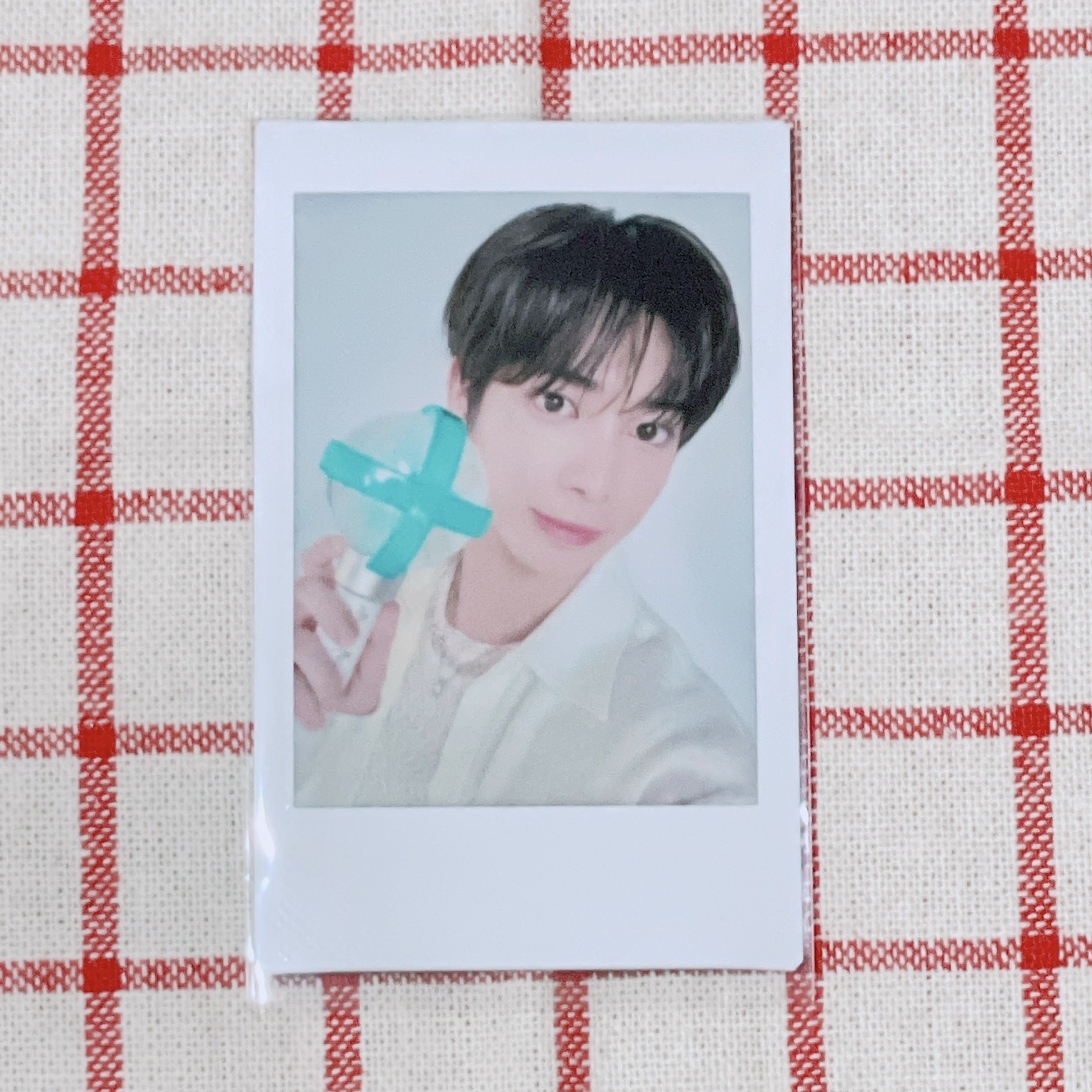 TXT/ 25’日巡隨機拍立得 手燈顯