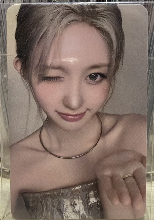 IVE 二巡周邊滿額卡 秋天