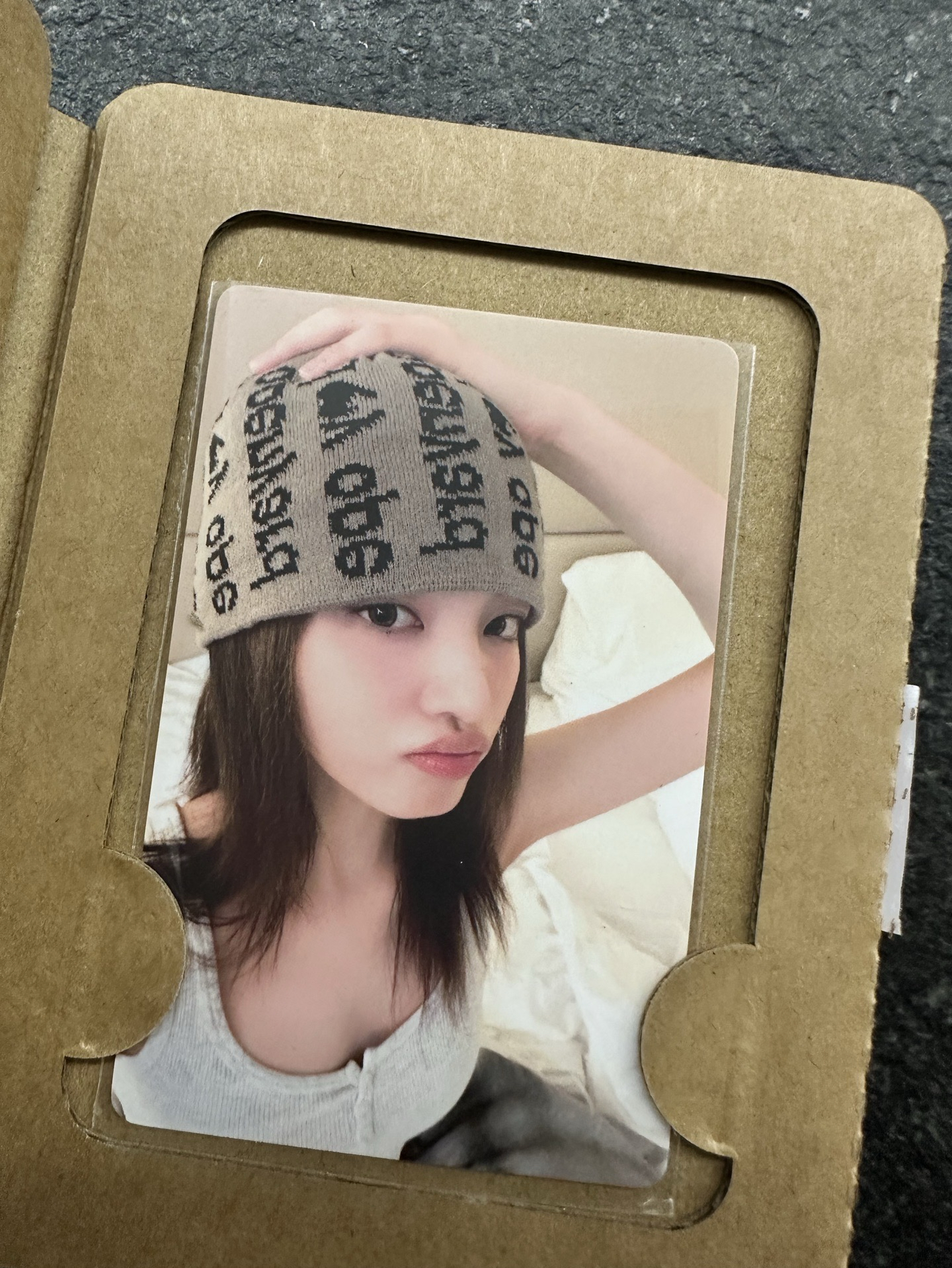 LIZ 京東 中文卡背