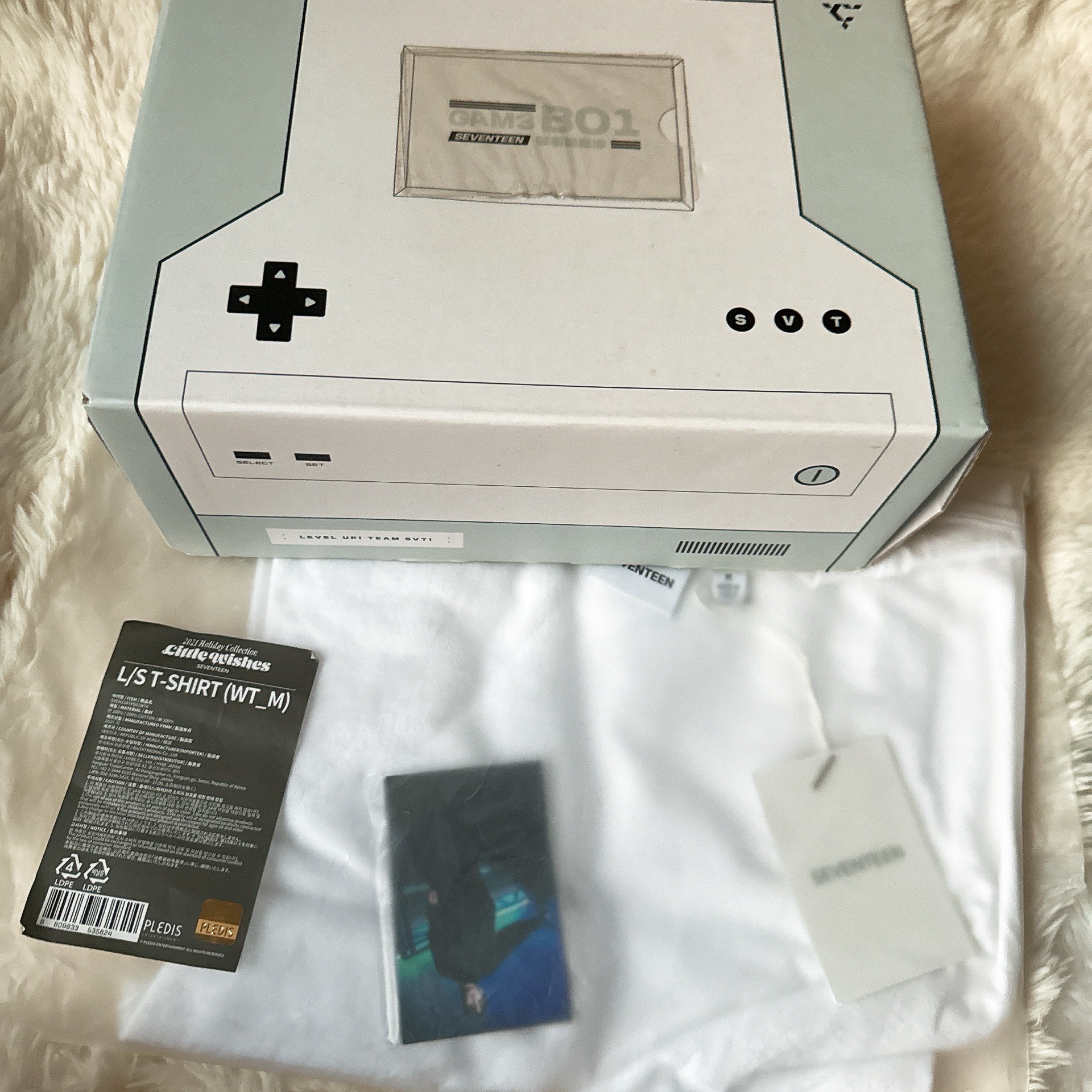 Seventeen 七期會員禮+Holiday Collection 長袖上衣