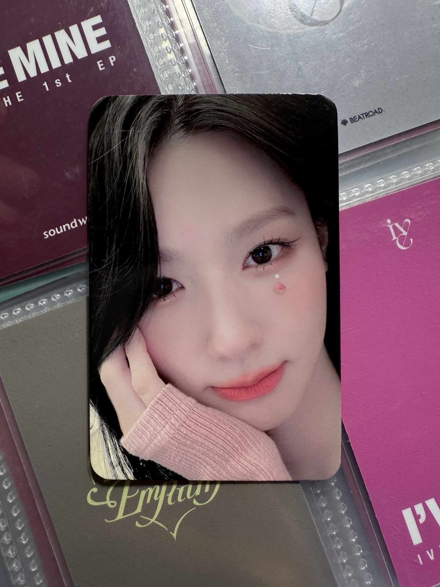 ✴️ I feel dmm 5.0 簽售卡 B ver. 麵