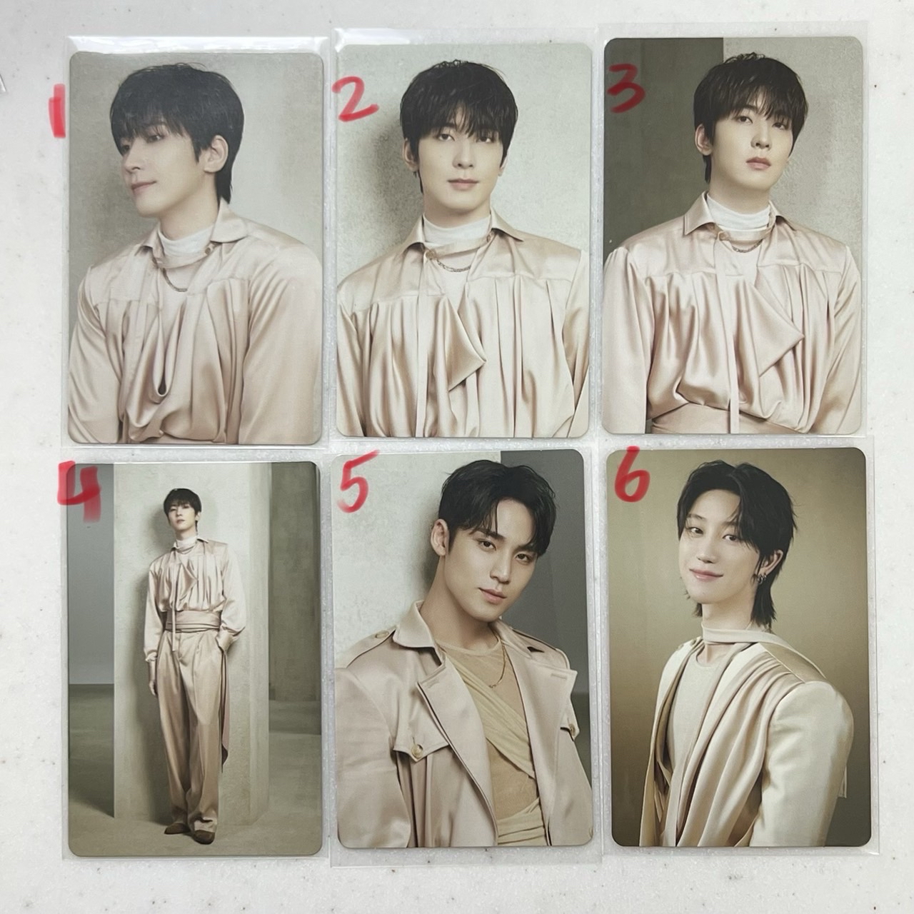 2024 RIGHT HERE 卡包卡