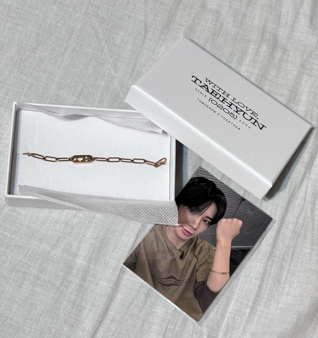 TXT 太顯生日禮 手鍊/小卡