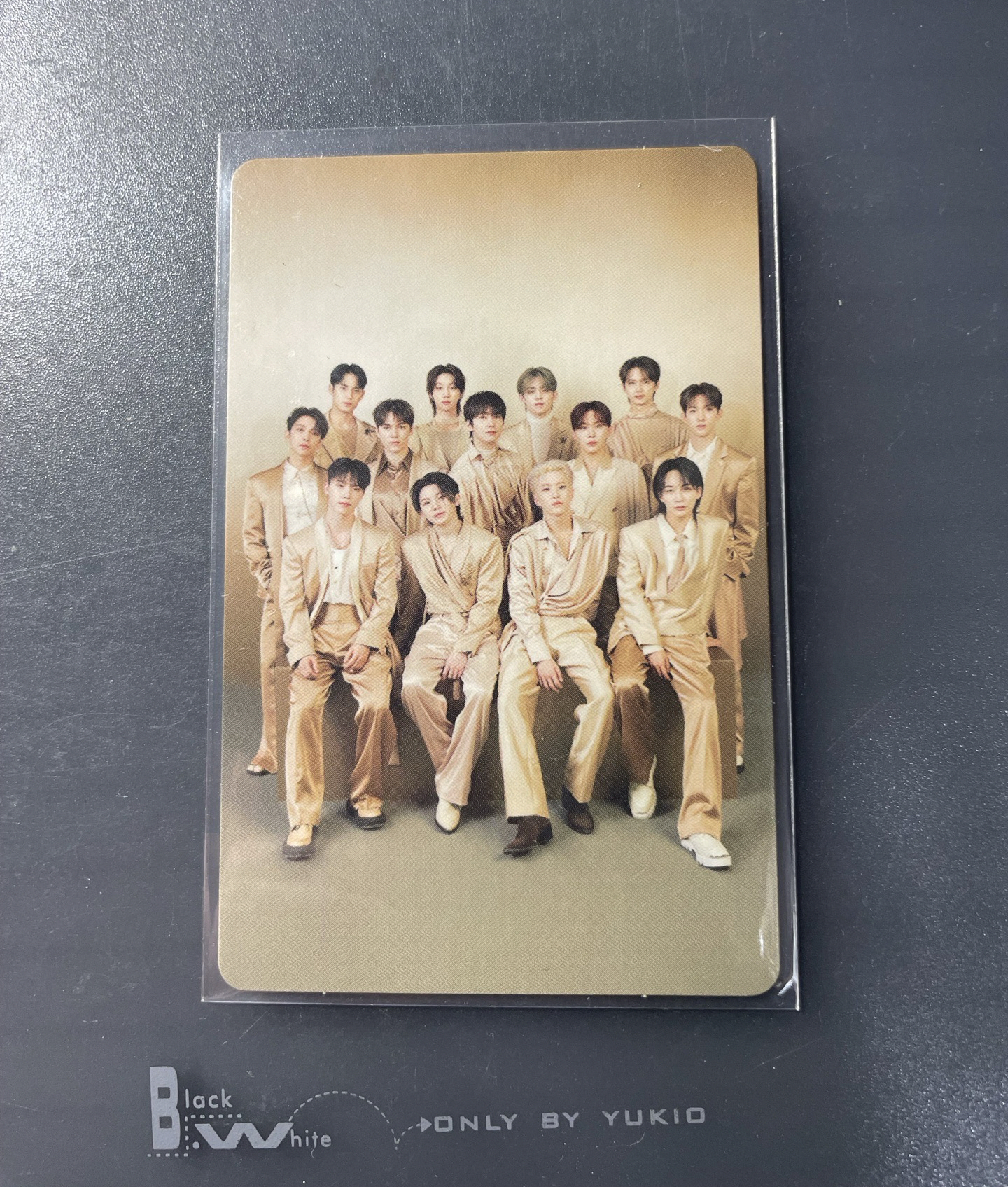 RIGHT HERE隨機卡_團體