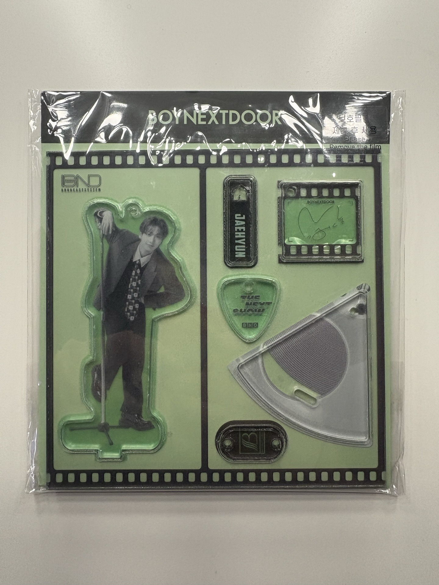 25年 快閃店 宰鉉立牌