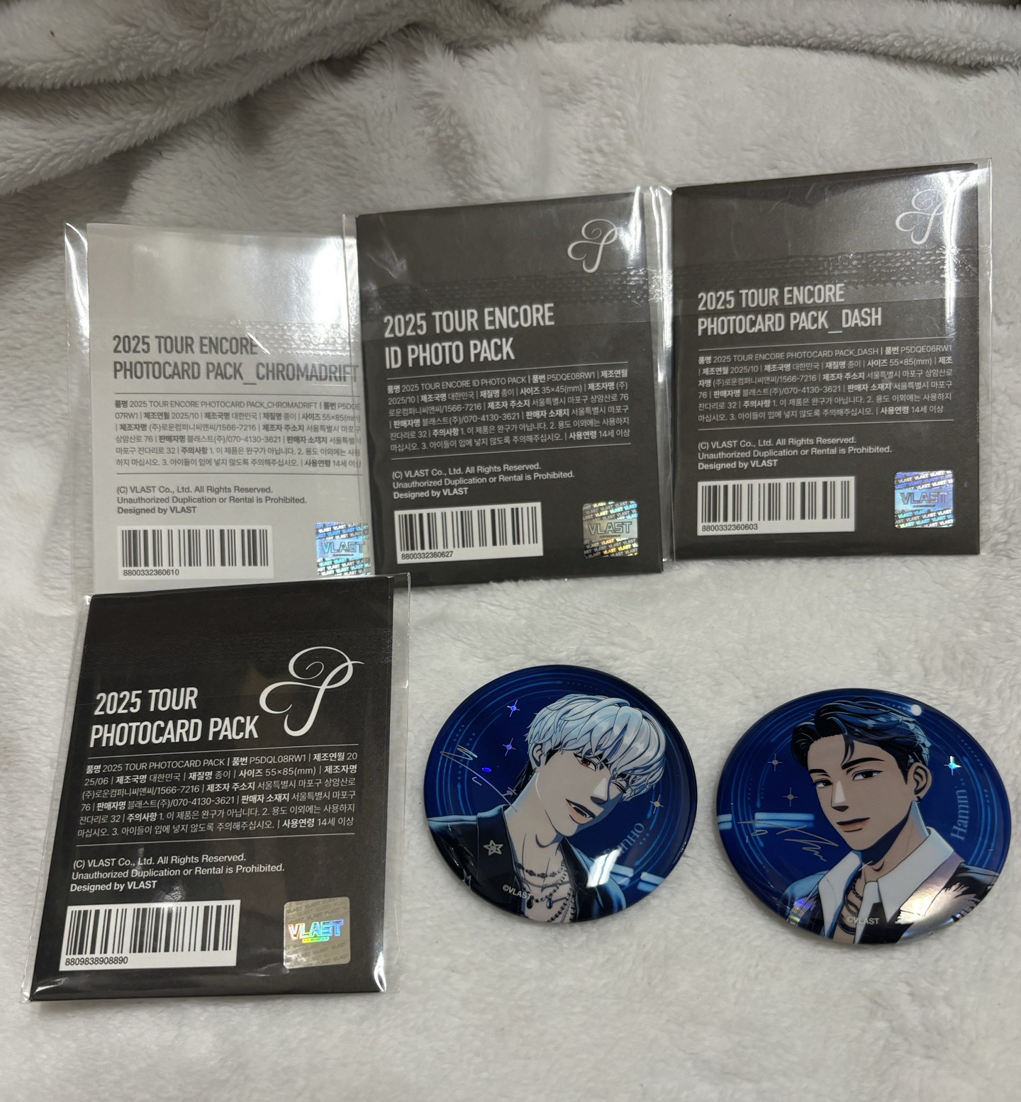 PLAVE  演唱會卡包 徽章