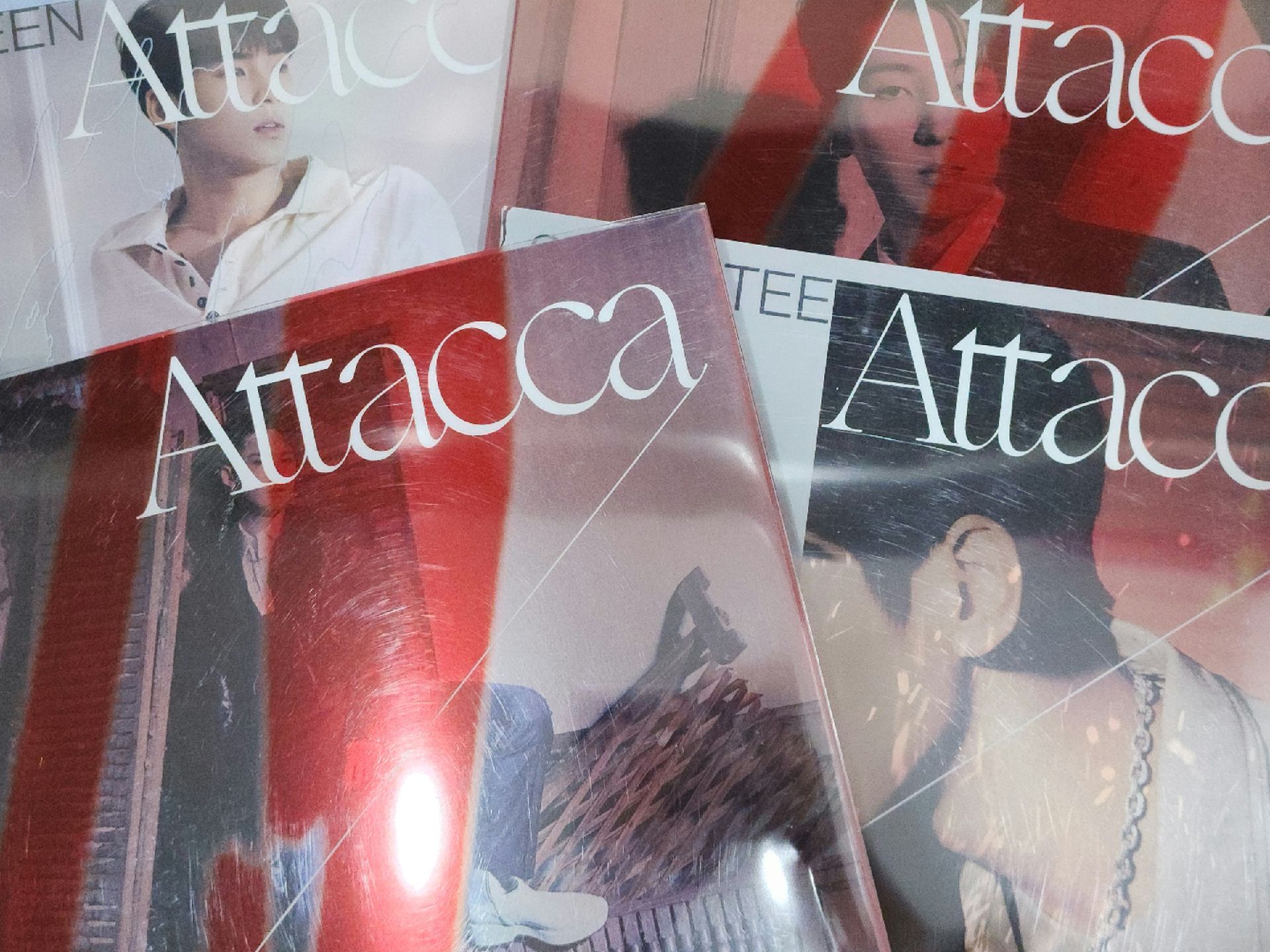 SEVENTEEN 迷9專輯及首版透卡盤