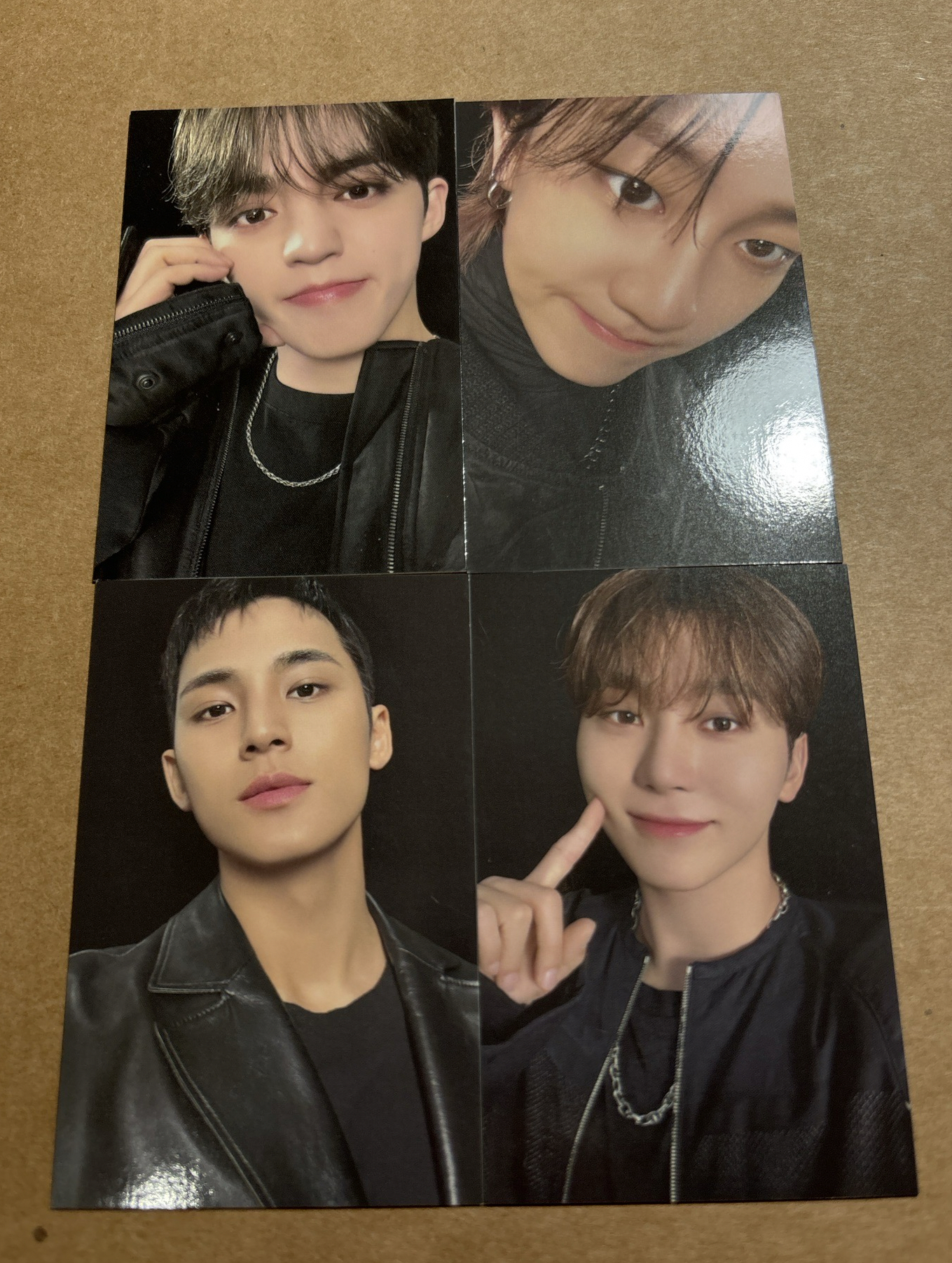 Follow Again外套卡