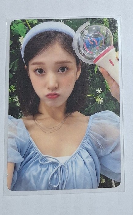 STAYC J 張叡恩 勾 手燈卡