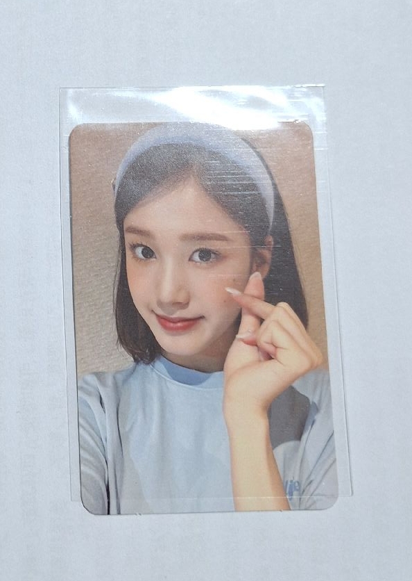 STAYC J 張叡恩 勾 美怪 ms特典雙面卡