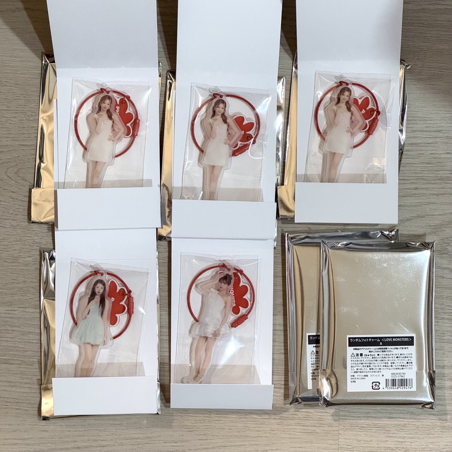 日巡快閃店吊飾