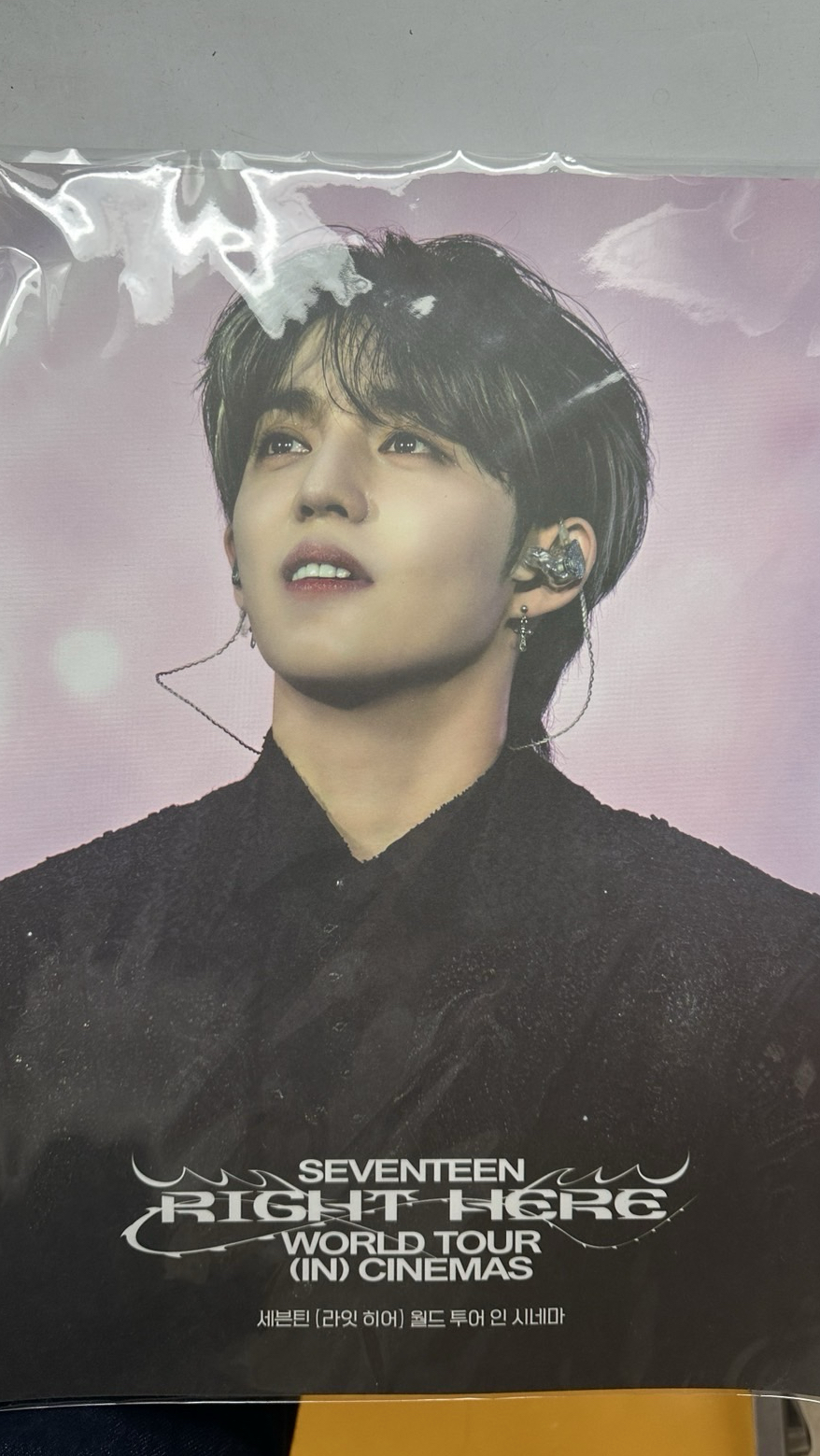 Right here電影海報喆（暫售）