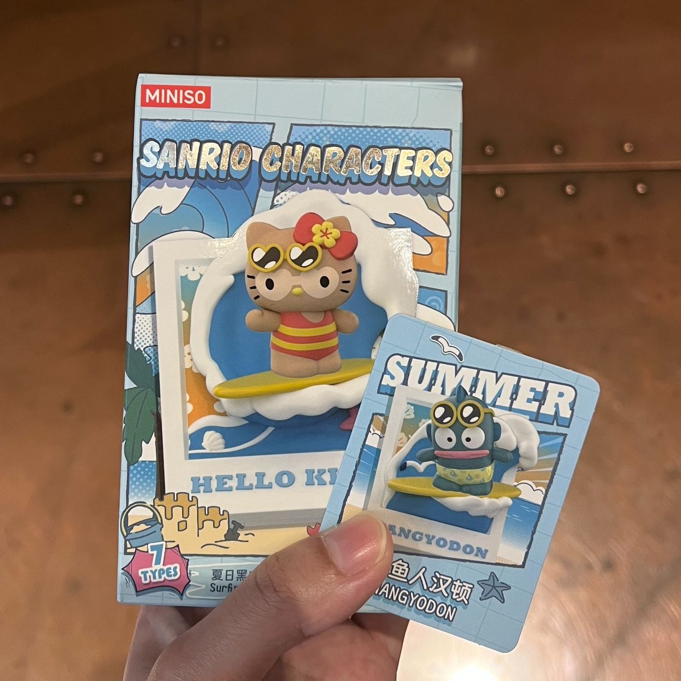 MINISO 夏日黑皮系列衝浪磁鐵盲盒 漢頓