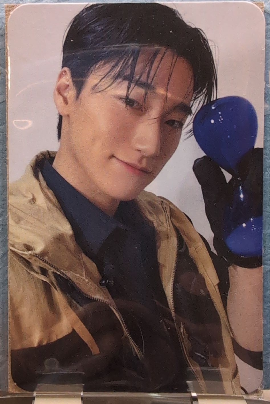 Aniteez in Treasure 潦草娃卡 傘