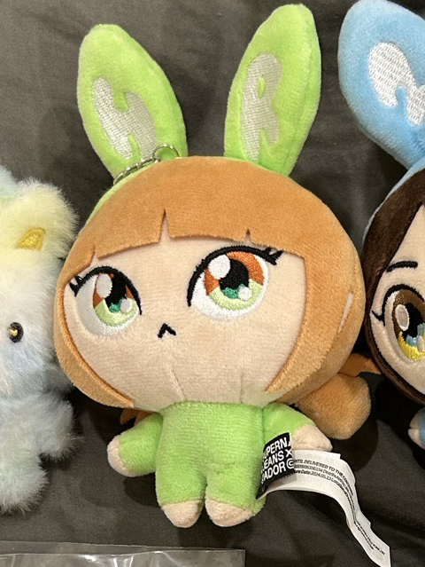 haerin村上隆吊飾