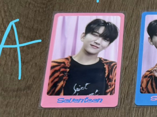 知秀D社周邊卡粉色