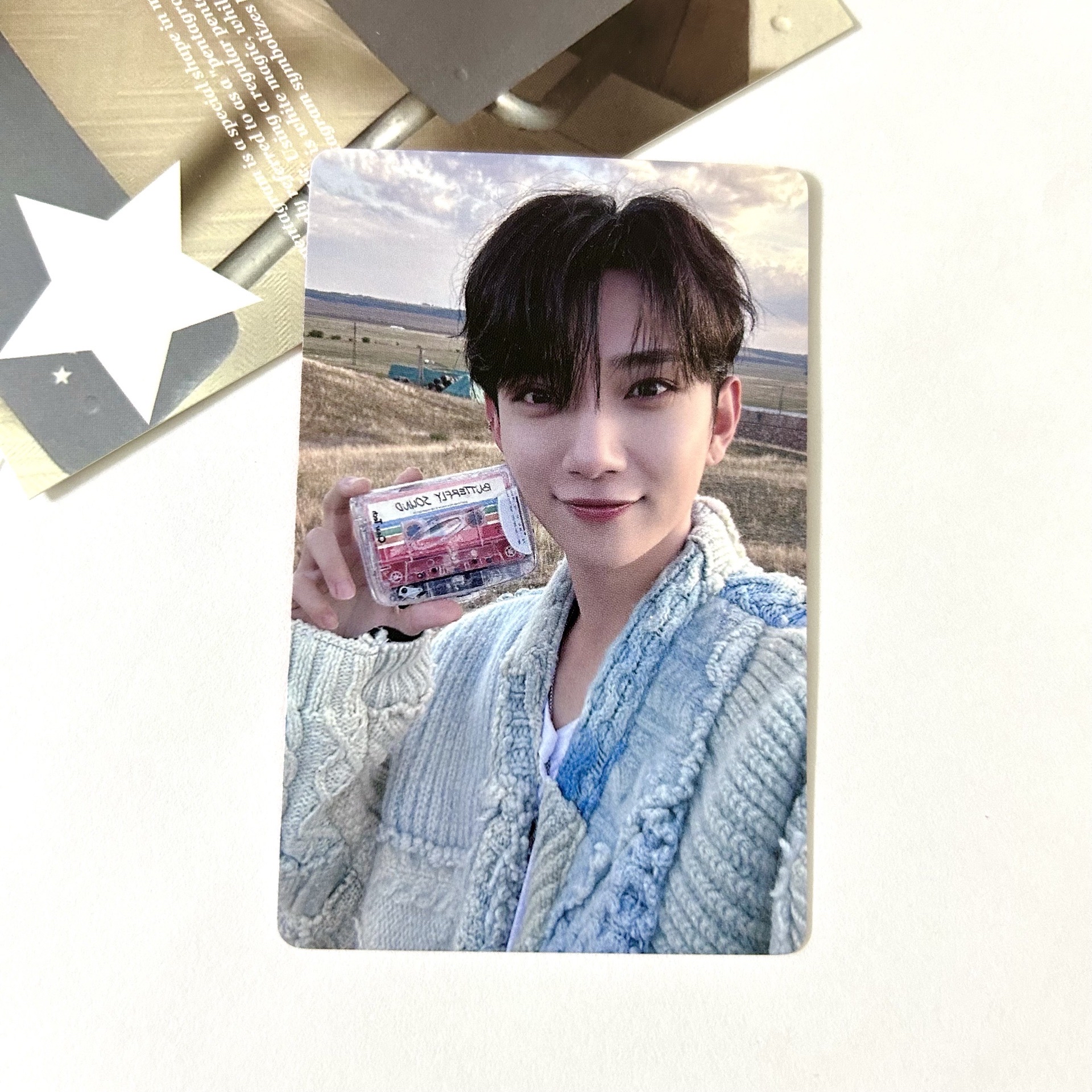 MINI11 yzy A ver. 簽售卡 磁帶秀 藍毛衣秀 Joshua