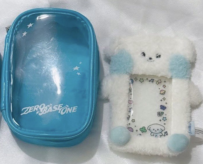 世巡娃包 gyunini卡套