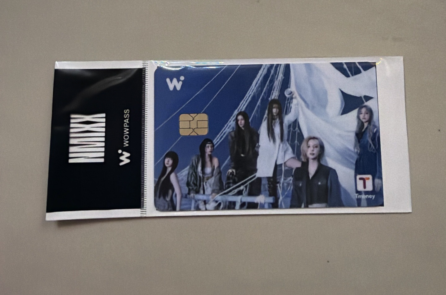 WOWPASS X NMIXX 交通卡 