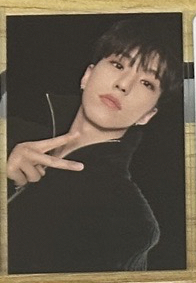 FOLLOW AGAIN外套卡（🩵50）