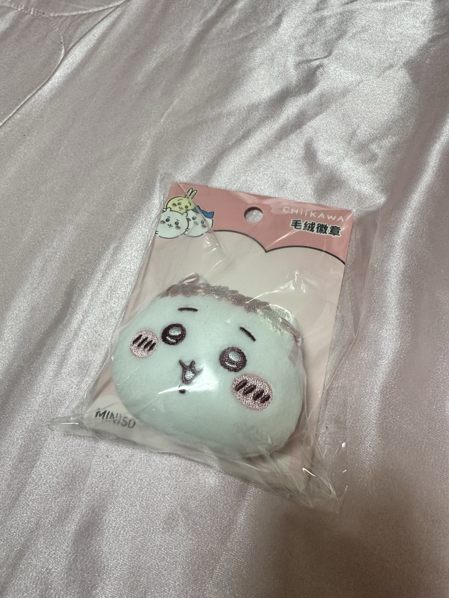 名創櫻花吉伊徽章