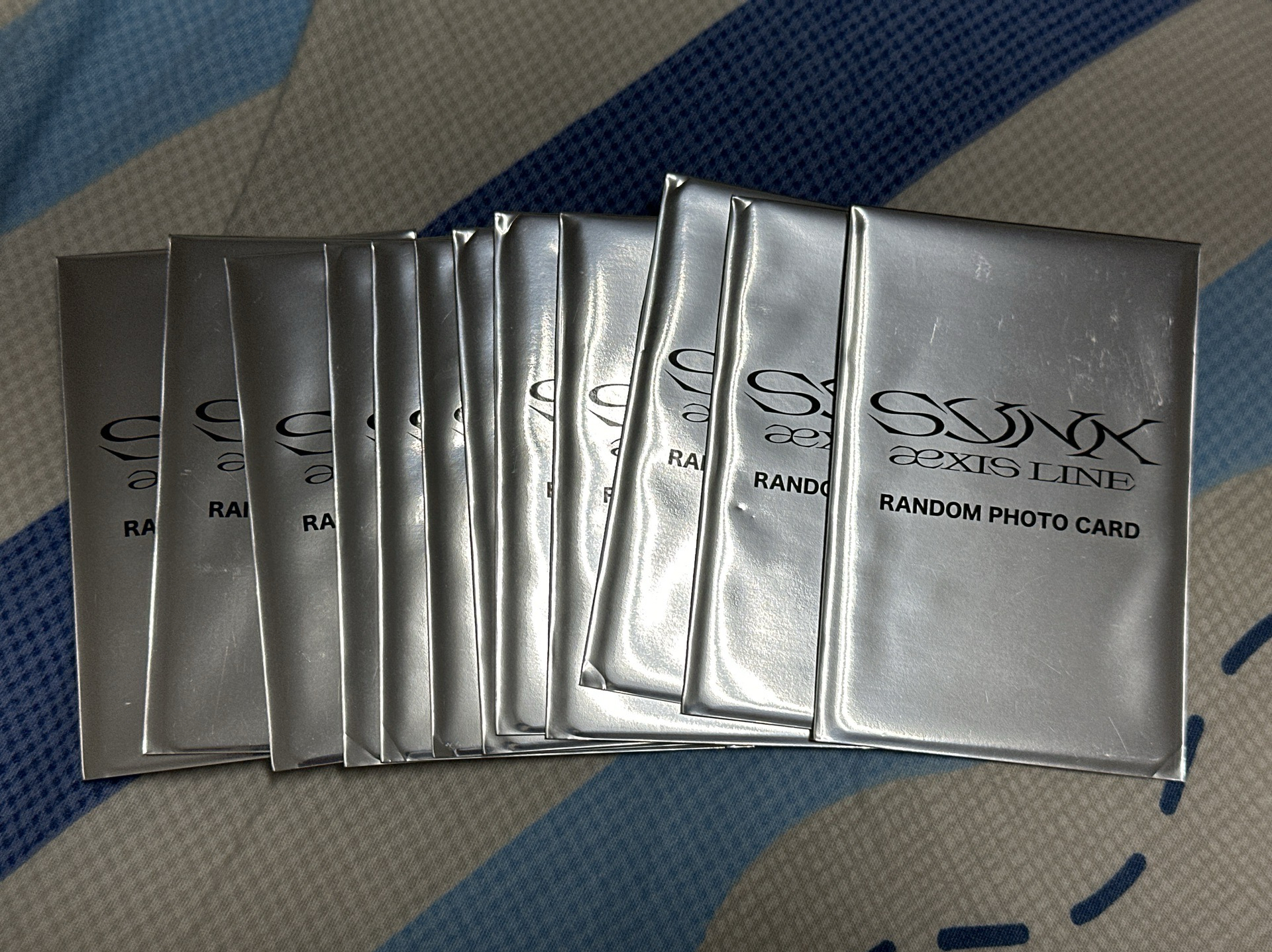 三巡日本場 隨機卡包未拆