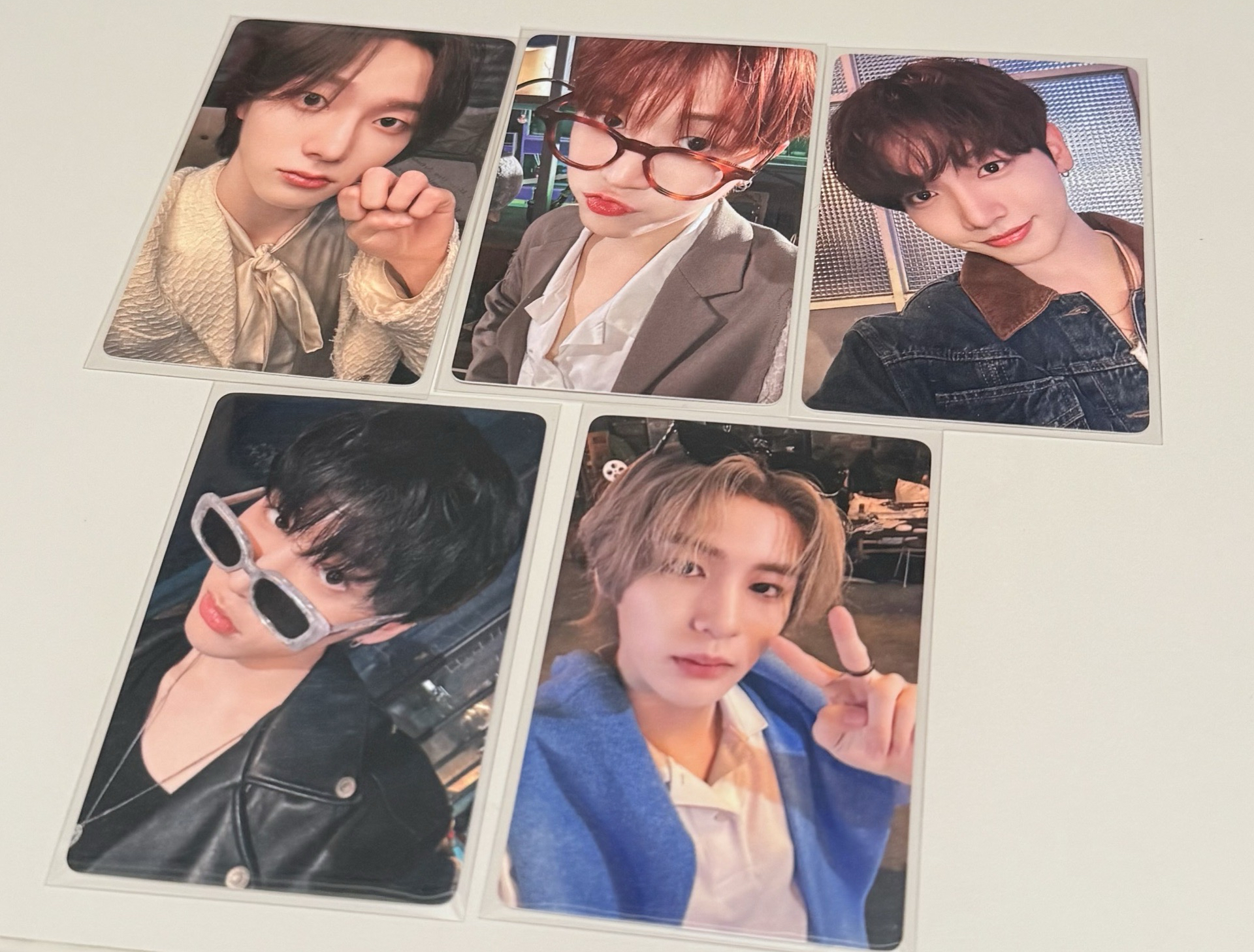 🦦初期高收已砍 議價私訊 手繪卡背 19.99 yzy3.0