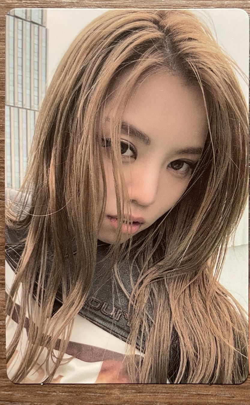 FAMOUS 專輯卡 Famous ver. Bailey