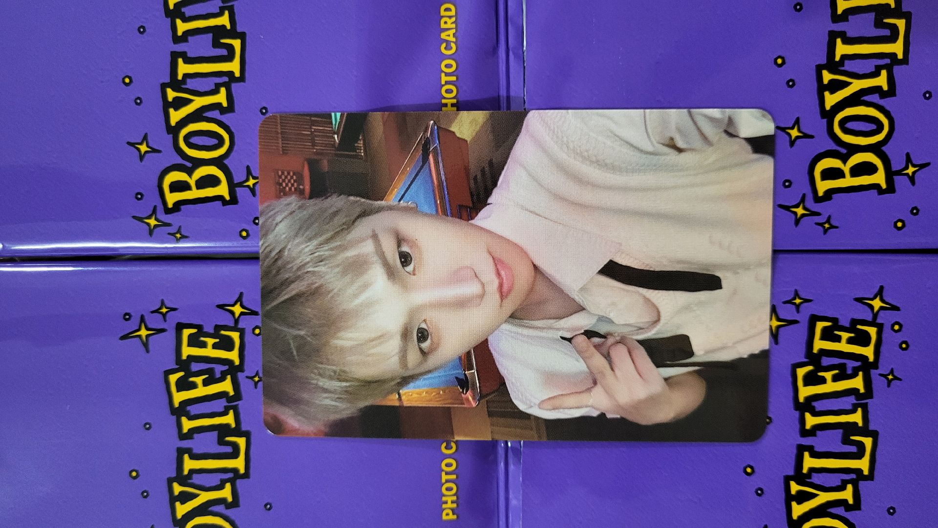 BOYLIFE 快閃店 隨機卡